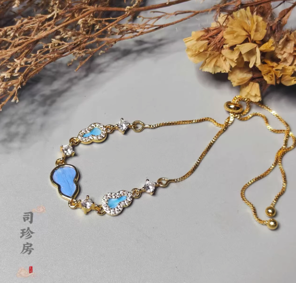Parrot Feather Gourd Bracelet