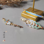 Parrot Feather Phoenix Tail Hair Clip