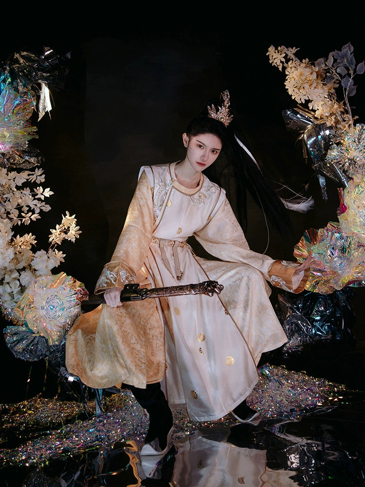 [Dongjun Yunmeng 东君云梦] Tang Dynasty | Round-neck Robe | Embroidery | Unisex
