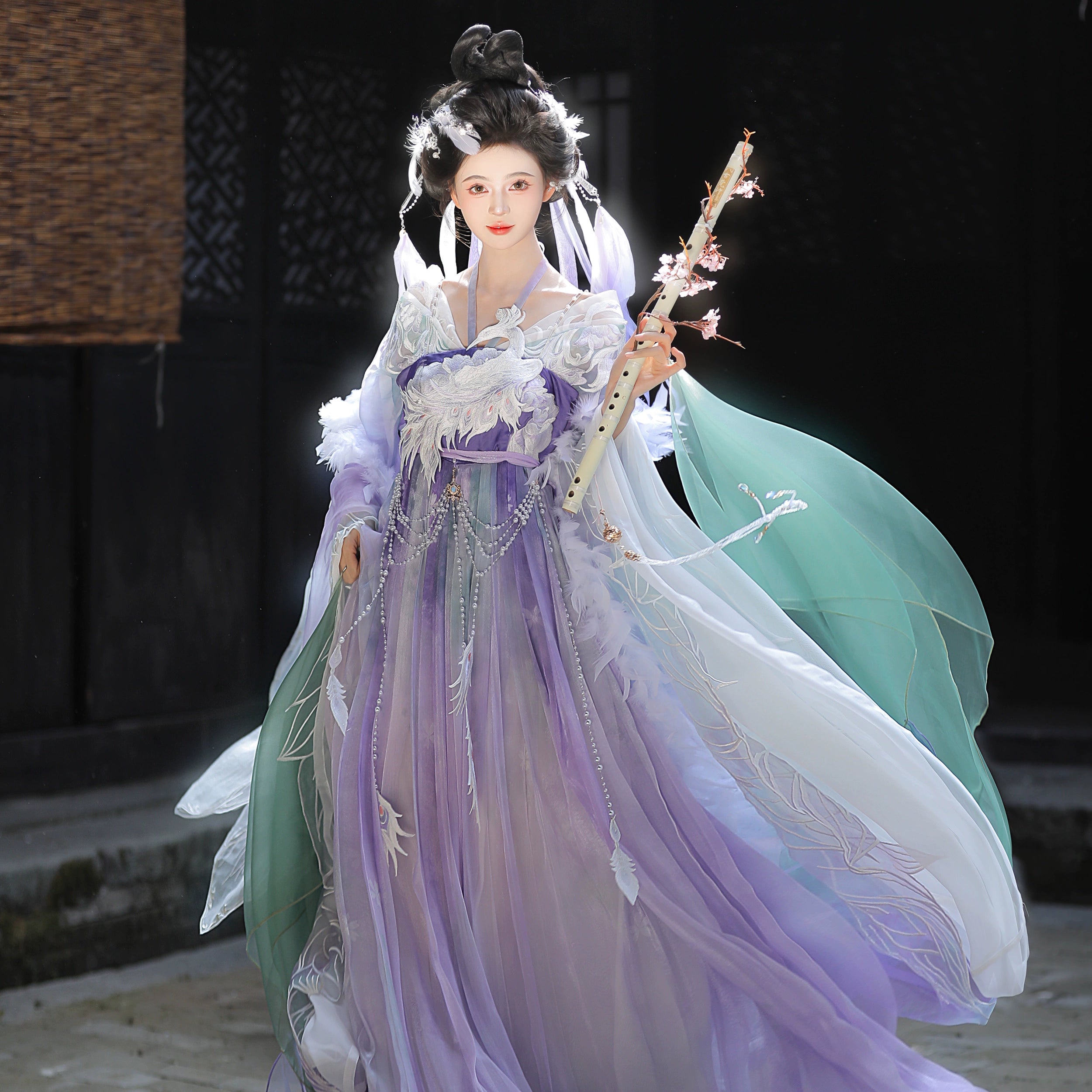 [Bai Que 白雀] Tang-style | Embroidered | Large-sleeved Top | Hezi Qun (chest-high skirt) | Qiyao Qun (waist-high skirt)