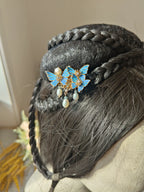Parrot Feather Freshwater Pearl Hair Clip